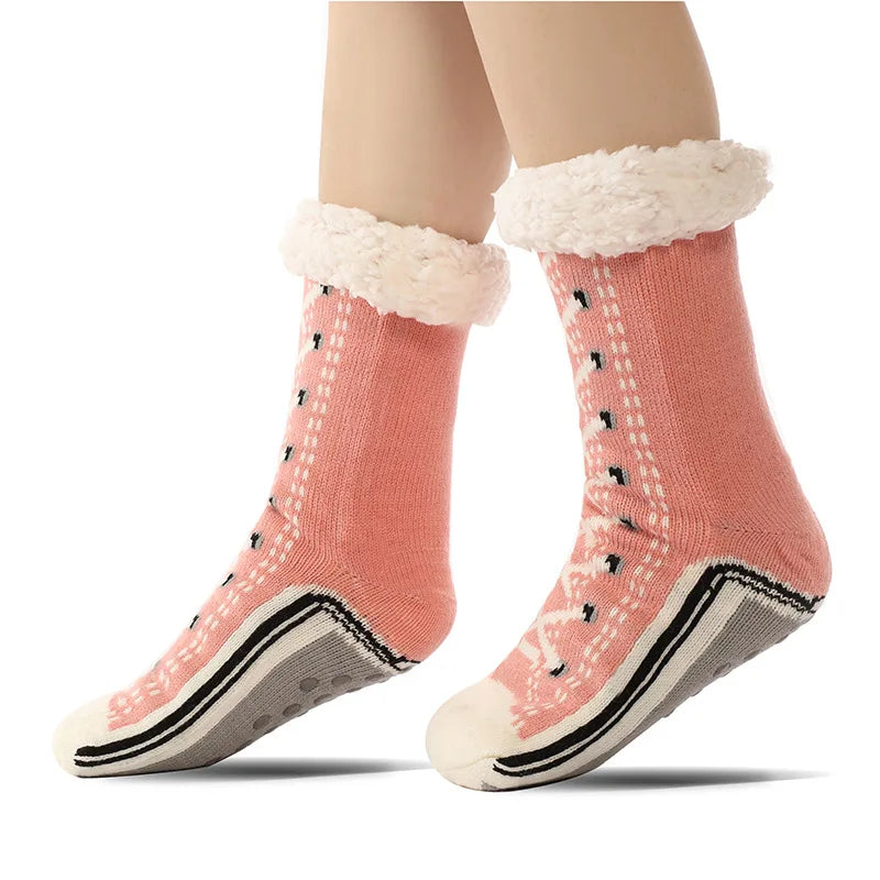 Ultimate Warmth: Cashmere Home Slippers for Everyday Comfort
