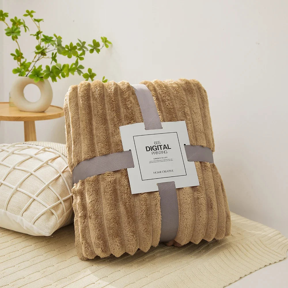 MarshmallowHug™  Ultra-Soft Winter Fur Blanket