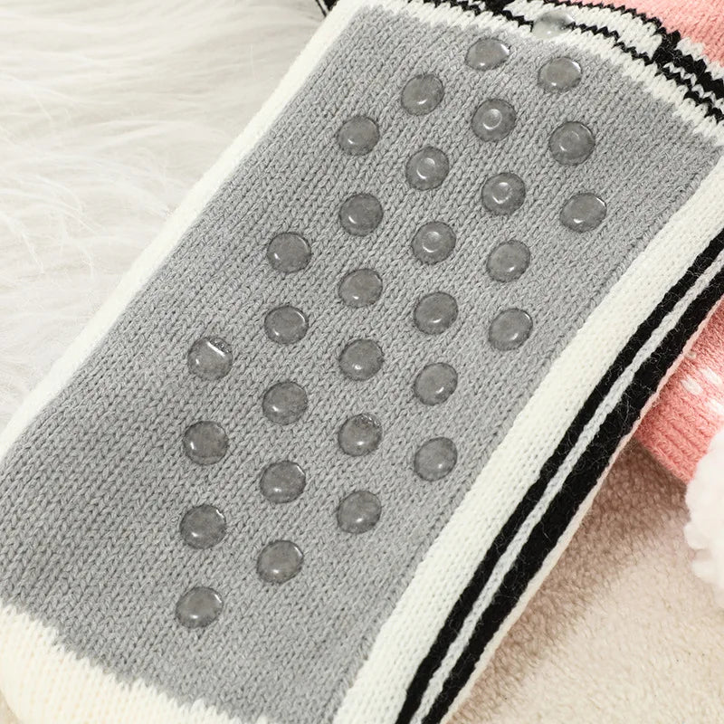 Ultimate Warmth: Cashmere Home Slippers for Everyday Comfort