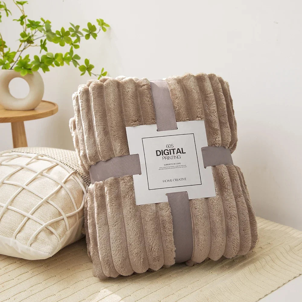 MarshmallowHug™  Ultra-Soft Winter Fur Blanket